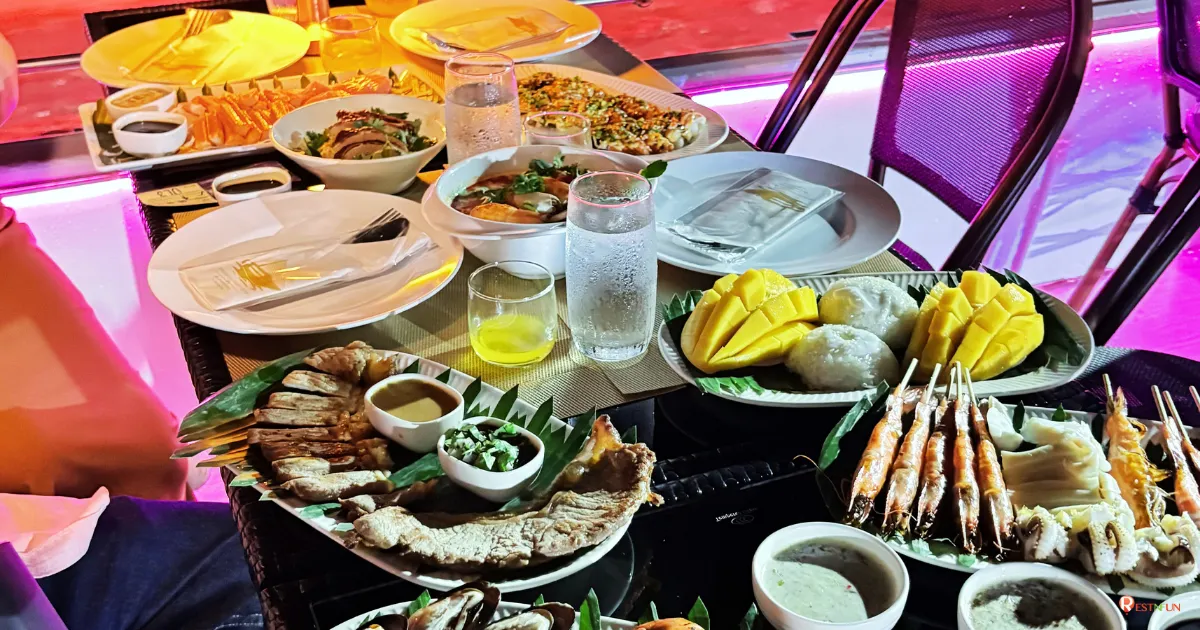 เมนูอาหารสุดพรีเมียมเสิร์ฟไม่อั้นบนเรือเจ้าพระยาเอเชียทีคบางกอกเจ้าพระยา ครูซ